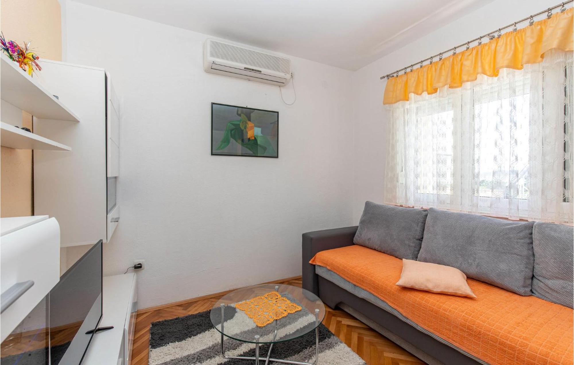3 Bedroom Amazing In Apartment